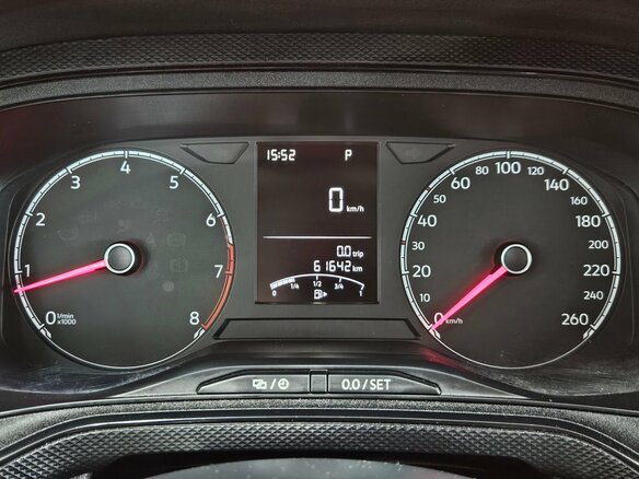 2021 Volkswagen Polo VI, белый - вид 10