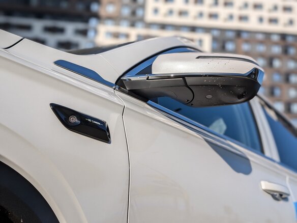 2026 Geely Monjaro (Xingyue L) I Рестайлинг 2 (China Market), белый, 3990000 рублей - вид 16
