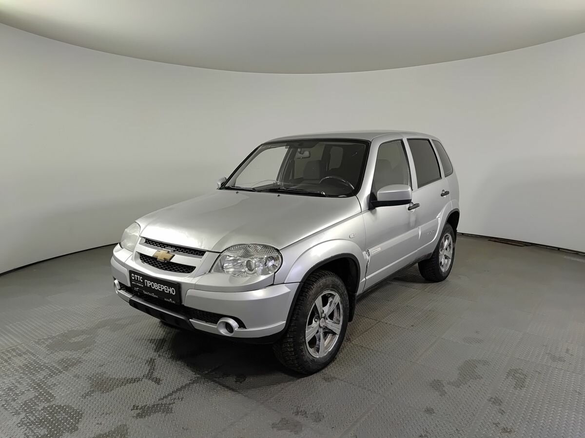 Открыть фотографии: Chevrolet Niva I Рестайлинг