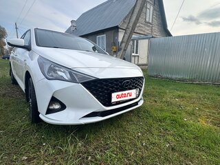 2021 Hyundai Solaris II Рестайлинг, белый, 1359000 рублей, вид 1