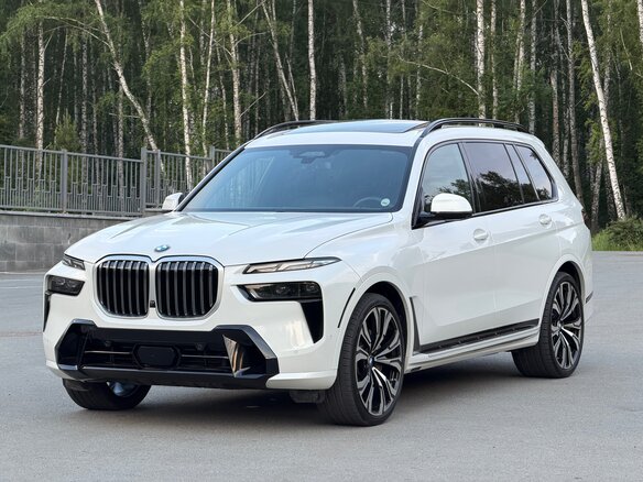 2023 BMW X7 40i I (G07) Рестайлинг, белый, 11200000 рублей - вид 25