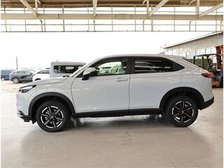 2026 Honda Vezel II Рестайлинг, белый, 2190000 рублей, вид 4