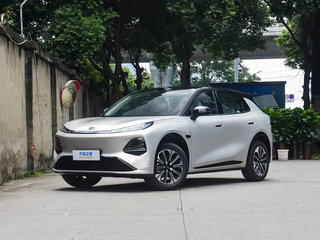 2026 Changan Qiyuan Q05 51.9 kWh II, серебристый, 1750000 рублей, вид 5