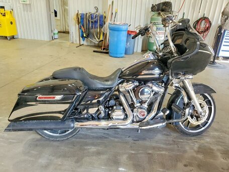 2021 Harley-Davidson Road Glide, чёрный, 1055354 рублей, вид 1