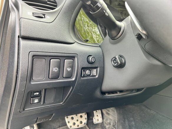2006 Lexus IS 250 II, бежевый, 1250000 рублей - вид 10