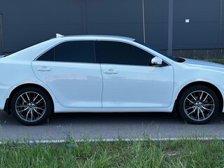 2018 Toyota Camry VII (XV50) Рестайлинг 2, белый, 2100000 рублей, вид 4