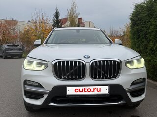2019 BMW X3 20i xDrive III (G01), белый, 5000000 рублей, вид 3