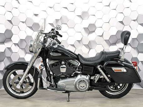 2011 Harley-Davidson Dyna Switchback, чёрный, 829000 рублей, вид 4