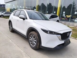 2023 Mazda CX-5 II Рестайлинг, белый, 2699000 рублей, вид 4
