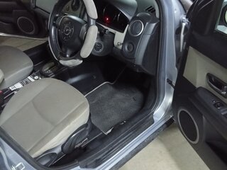 2004 Mazda Verisa, серебристый, 550000 рублей, вид 5