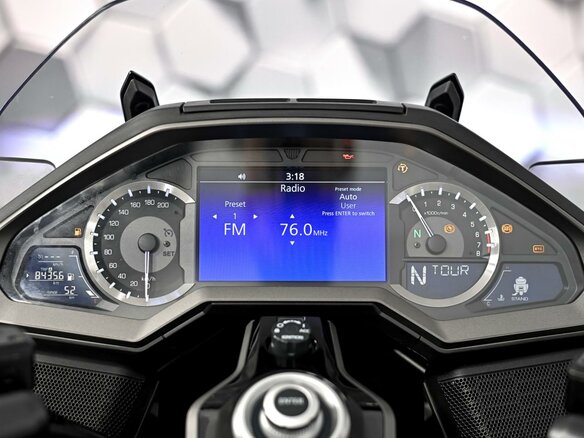 2018 Honda GL 1800 Gold Wing, серый, 2590000 рублей - вид 8