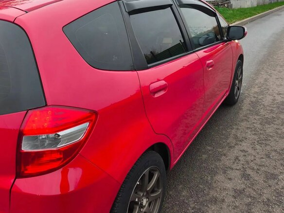 2012 Honda Jazz II Рестайлинг, красный, 790000 рублей - вид 5