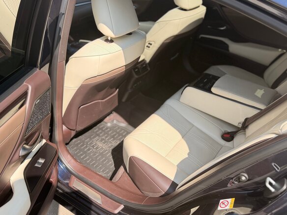 2019 Lexus ES 350 VII, синий, 3400000 рублей - вид 14