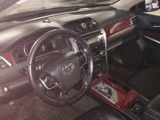 2012 Toyota Camry VII (XV50), чёрный, 1000000 рублей, вид 4