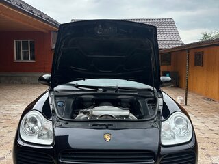 2005 Porsche Cayenne Turbo I (955), чёрный, 995000 рублей, вид 4