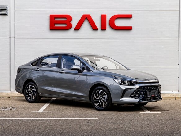 2025 BAIC U5 Plus, серый, 2448000 рублей - вид 2