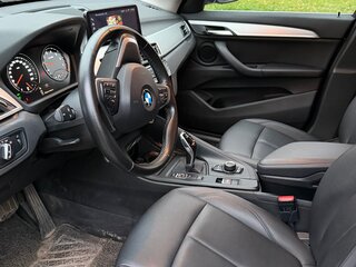 2020 BMW X1 20i xDrive II (F48) Рестайлинг, синий, 3200000 рублей, вид 5