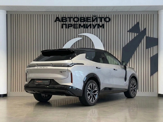 2026 Lynk & Co 08 EM-P 38.2 kWh I Рестайлинг, серебристый, 5960000 рублей, вид 2