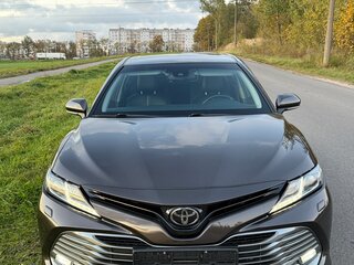 2018 Toyota Camry VIII (XV70), коричневый, 2450000 рублей, вид 2