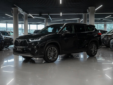 Toyota Highlander IV (XU70)