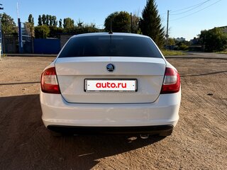 2017 Skoda Rapid I Рестайлинг, белый, 820000 рублей, вид 5