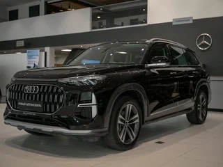 2026 Audi Q6 40 TFSI, чёрный, 7550000 рублей, вид 1