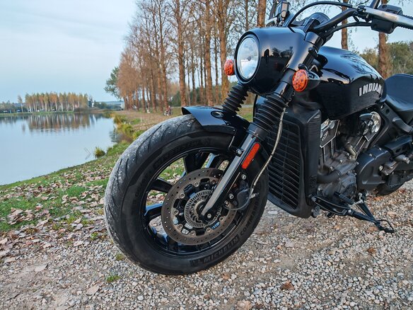 2021 Indian Scout, чёрный, 1080000 рублей - вид 15