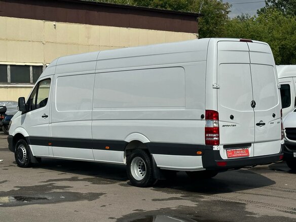 2014 Mercedes-Benz Sprinter, белый, 3100000 рублей - вид 1