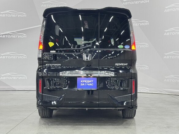 2017 Honda Stepwgn Spada V, чёрный, 2030000 рублей - вид 7