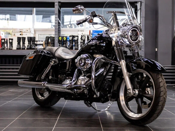 2014 Harley-Davidson Dyna Switchback, чёрный, 980000 рублей