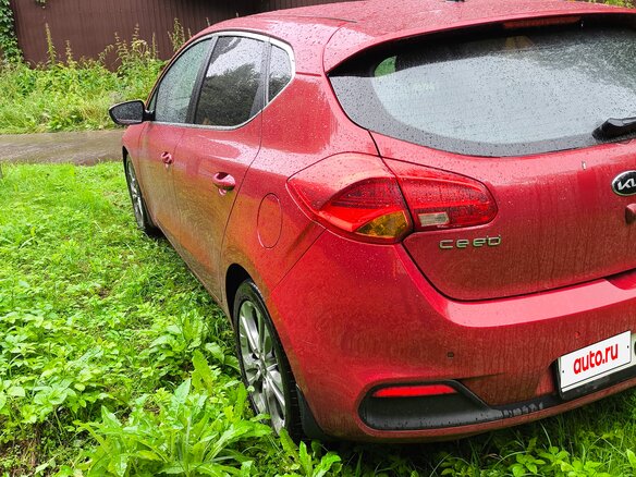 2013 Kia Ceed II, красный, 950000 рублей - вид 3
