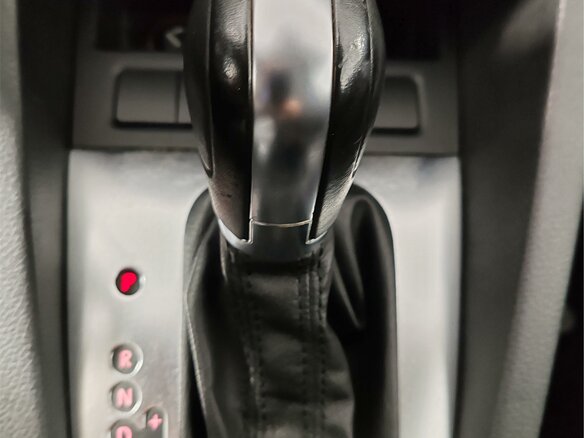 2012 Volkswagen Jetta VI, чёрный, 820000 рублей - вид 18