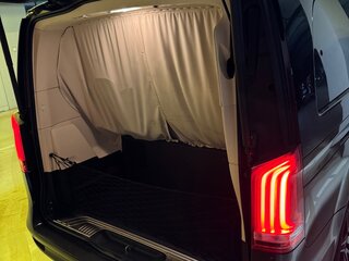 2022 Mercedes-Benz V-Класс Compact 300 d компактный III (W447) Рестайлинг, чёрный, 13000000 рублей, вид 5