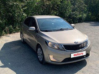 2013 Kia Rio 4-speed III, бежевый, 1020000 рублей, вид 1