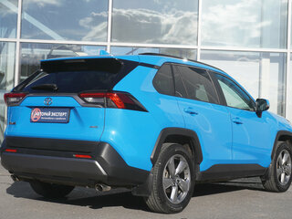 2020 Toyota RAV4 V (XA50), синий, 3366000 рублей, вид 5