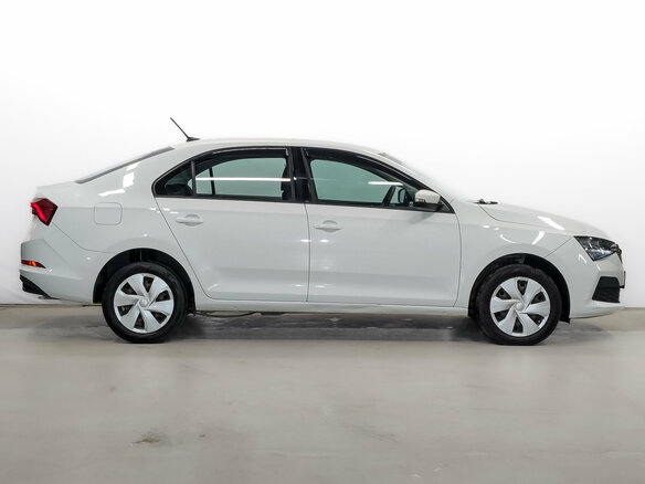 2021 Skoda Rapid II, белый, 1260000 рублей - вид 3