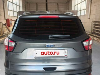 2017 Ford Kuga II Рестайлинг, серый, 1570000 рублей, вид 2