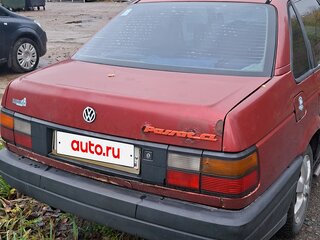 1989 Volkswagen Passat B3, красный, 75000 рублей, вид 3