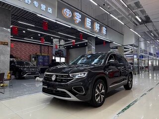 2022 Volkswagen Tayron I Рестайлинг, чёрный, 1770000 рублей, вид 1