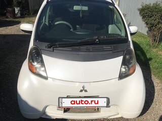 2009 Mitsubishi i, белый, 360000 рублей, вид 2