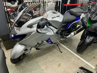 2025 Suzuki GSX 1300 R Hayabusa, серебристый, 2299000 рублей, вид 2