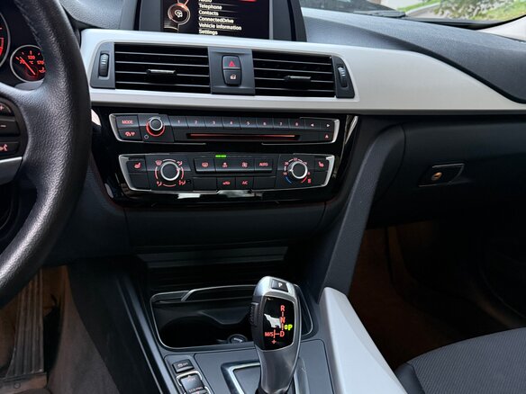 2016 BMW 3 серии 320i VI (F3x) Рестайлинг, синий - вид 13