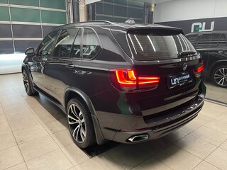 2014 BMW X5 30d III (F15), чёрный, 3500000 рублей, вид 4