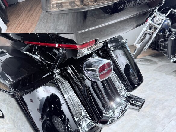 2018 Harley-Davidson Electra Glide, чёрный, 1799000 рублей - вид 14