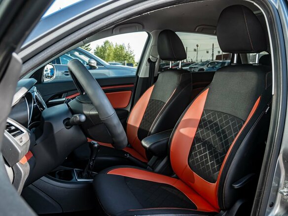 2019 Lada (ВАЗ) Vesta SW Cross I, серый, 890000 рублей - вид 12