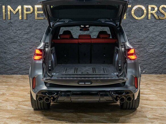 2026 BMW X5 M Competition III (F95) Рестайлинг, серый, 24490000 рублей - вид 9
