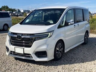 2021 Honda Stepwgn Spada V Рестайлинг, белый, 1980000 рублей, вид 1