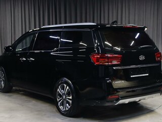 2018 Kia Carnival III, чёрный, 2249000 рублей, вид 4