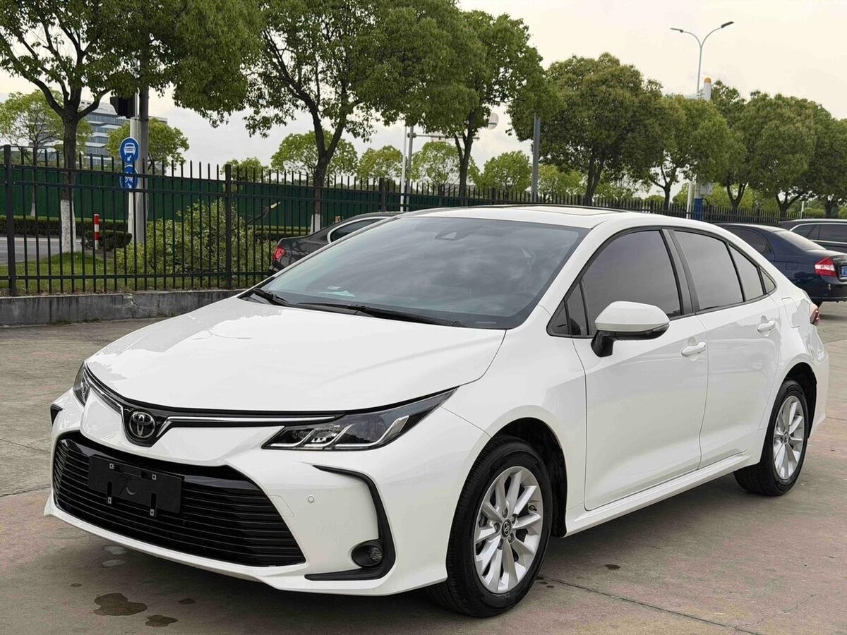 Открыть фотографии: Toyota Corolla XII (E210)