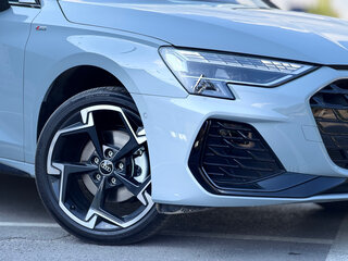 2026 Audi A3 Sportback 35 TFSI IV (8Y) Рестайлинг, серый, 3850000 рублей, вид 3